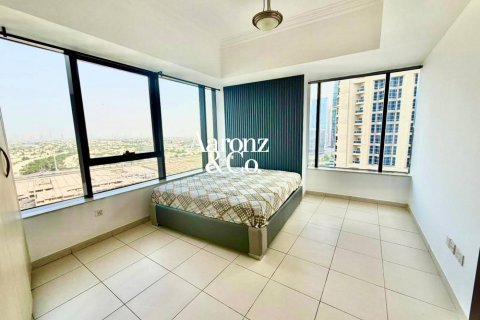 Appartement à Jumeirah Lake Towers, Dubai, 3 chambres, 177 m², № 135107 - photo 8