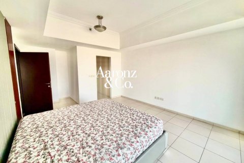 Appartement à Jumeirah Lake Towers, Dubai, 3 chambres, 177 m², № 135107 - photo 9