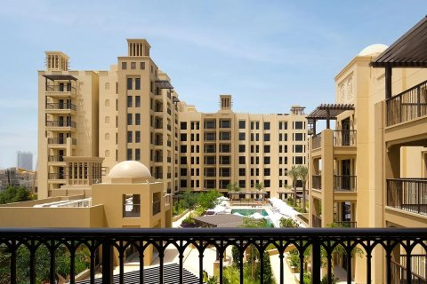 Apartment in Dubai 4 bedrooms, 247.2 sq.m. № 12378 - photo 7