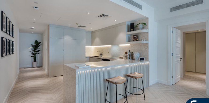 Квартира в Golden Mile, Пальма Джумейра, Дубай, 2 спальни, 175м², № 75286