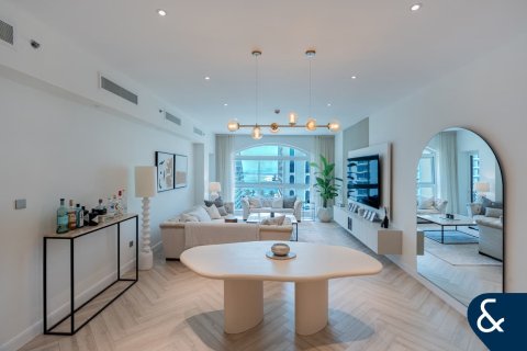 Купить квартиру в Golden Mile, Пальма Джумейра, Дубай: 2 спальни, 175м², № 75286 - фото 3