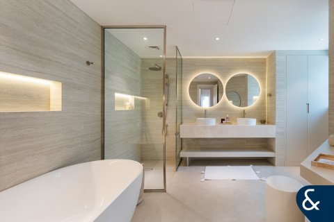 Купить квартиру в Golden Mile, Пальма Джумейра, Дубай: 2 спальни, 175м², № 75286 - фото 11