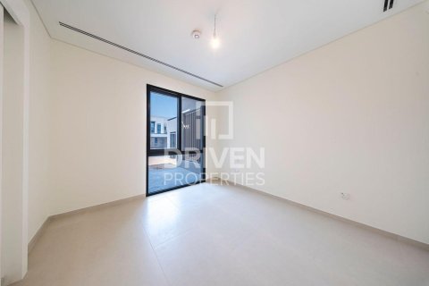 Townhouse in Jebel Ali, Dubai 4 bedrooms, 254.74 sq.m. № 129383 - photo 7