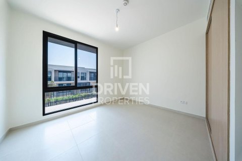 Townhouse in Jebel Ali, Dubai 4 bedrooms, 254.74 sq.m. № 129383 - photo 21