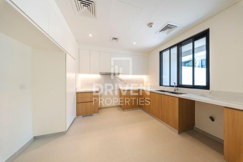 Townhouse in Jebel Ali, Dubai 4 bedrooms, 254.74 sq.m. № 129383 - photo 8