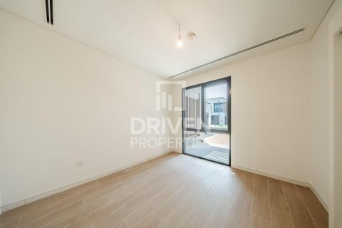 Townhouse in Jebel Ali, Dubai 4 bedrooms, 252.05 sq.m. № 129384 - photo 24