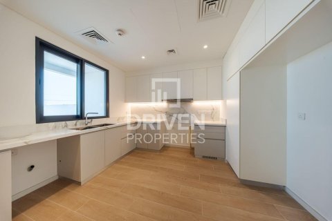 Townhouse in Jebel Ali, Dubai 4 bedrooms, 252.05 sq.m. № 129384 - photo 18