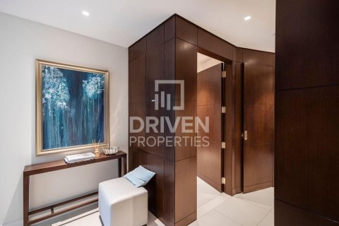 Apartment in The Address Residence Fountain Views, Downtown Dubai (Downtown Burj Dubai), Dubai 2 bedrooms, 134.9 sq.m. № 129382 - photo 11