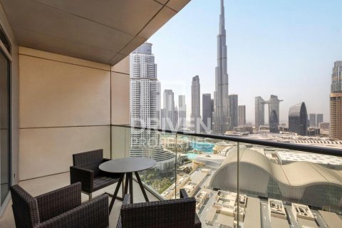 Apartment in The Address Residence Fountain Views, Downtown Dubai (Downtown Burj Dubai), Dubai 2 bedrooms, 134.9 sq.m. № 129382 - photo 5