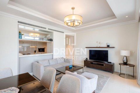 Apartment in The Address Residence Fountain Views, Downtown Dubai (Downtown Burj Dubai), Dubai 2 bedrooms, 134.9 sq.m. № 129382 - photo 8