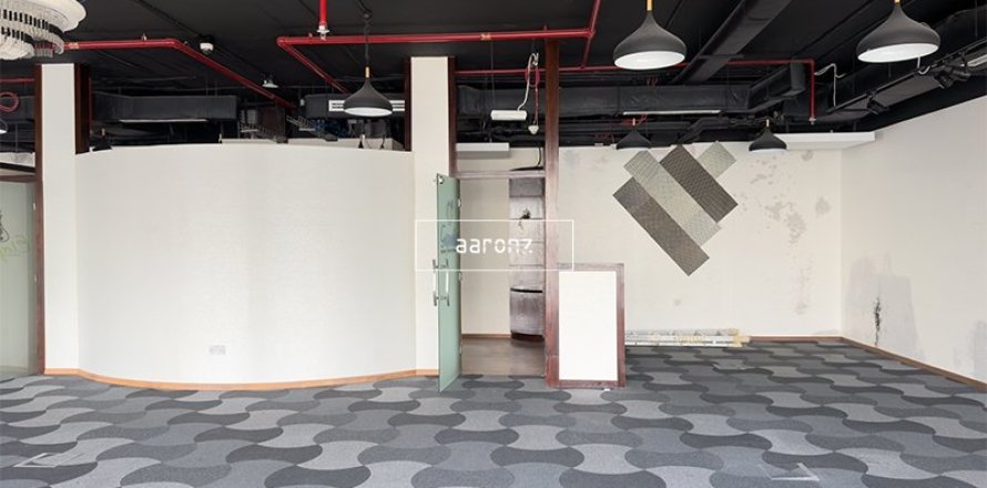 Office in Business Bay, Dubai 165 sq.m. № 16759