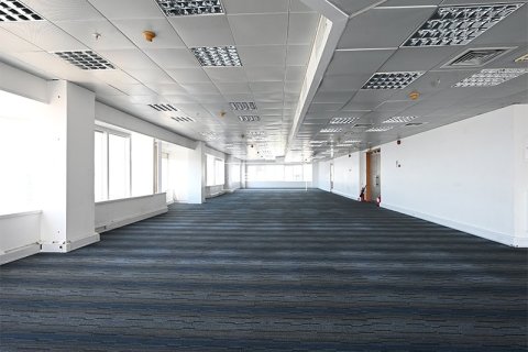 Office in Sheikh Zayed Road, Dubai 744.3 sq.m. № 16757 - photo 1