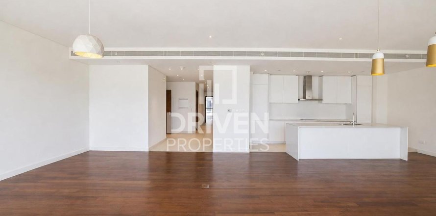 Apartamento en City Walk, Dubai, 3 dormitorios, 225.85 m², № 126228