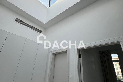 Townhouse in Liwan, Dubai Land, Dubai 3 bedrooms, 212 sq.m. № 105195 - photo 2