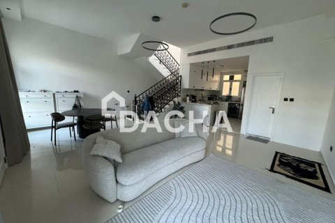 Townhouse in Liwan, Dubai Land, Dubai 3 bedrooms, 212 sq.m. № 105195
