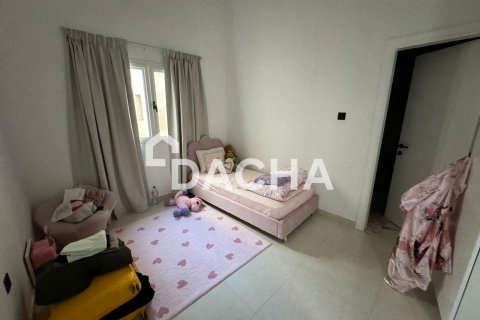 Townhouse in Liwan, Dubai Land, Dubai 3 bedrooms, 212 sq.m. № 105195 - photo 12