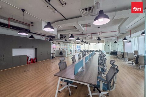 Bureau à Dubai, 285.8 m², № 137558 - photo 9