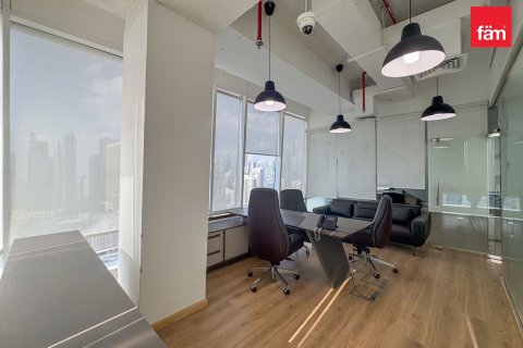Bureau à Dubai, 285.8 m², № 137558 - photo 4