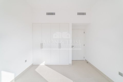 Adosado en DAMAC Hills (Akoya by DAMAC), Dubai, 4 dormitorios, 216 m², № 61190 - foto 4