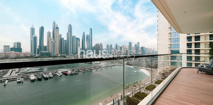 Квартира в EMAAR Beachfront, Dubai Harbour, Дубай, 3 спальни, 163м², № 43640