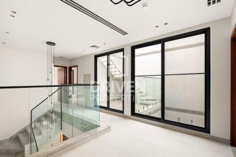 Villa in Murooj Al Furjan, Al Furjan, Dubai 4 bedrooms, 223.99 sq.m. № 138847 - photo 15