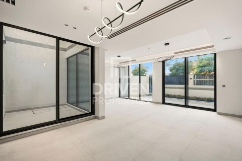 Villa in Murooj Al Furjan, Al Furjan, Dubai 4 bedrooms, 223.99 sq.m. № 138847 - photo 3