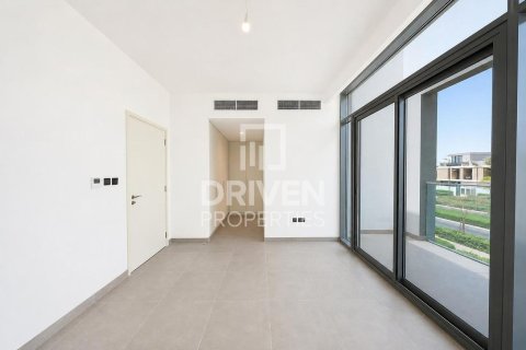 Снять в аренду таунхаус в Ruba, Arabian Ranches 3, Дубай: 4 спальни, 249.54м², № 138846 - фото 12