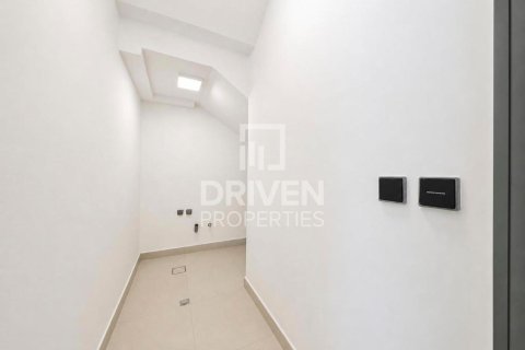 Townhouse in Tilal Al Ghaf, Dubai 4 bedrooms, 221.67 sq.m. № 138848 - photo 21