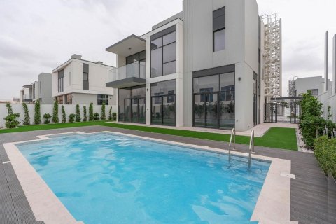 Villa in Al Furjan, Dubai 4 bedrooms, 602.19 sq.m. № 138912