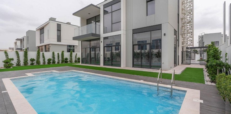 Villa in Al Furjan, Dubai 4 bedrooms, 602.19 sq.m. № 138912
