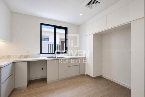Villa en Jebel Ali, Dubai, 4 dormitorios, 456.71 m², № 138845 - foto 21
