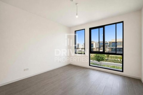 Villa en Jebel Ali, Dubai, 4 dormitorios, 456.71 m², № 138845 - foto 5