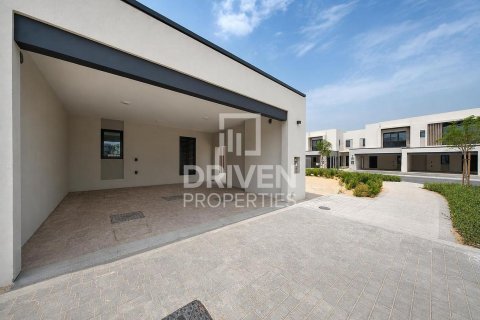 Villa en Jebel Ali, Dubai, 4 dormitorios, 456.71 m², № 138845 - foto 25