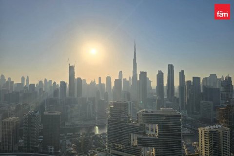 Apartment in Business Bay, Dubai 2 bedrooms, 128.9 sq.m. № 119205 - photo 9