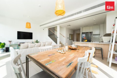 Villa in Dubai 3 bedrooms, 252 sq.m. № 119209 - photo 5