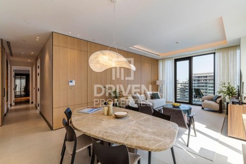 Apartment in Al Wasl, Dubai 3 bedrooms, 186.55 sq.m. № 135937 - photo 13