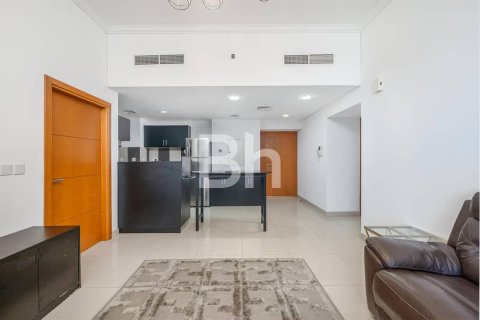 Снять в аренду квартиру в Дубай Марине, Дубай: 2 спальни, 134м², № 23383 - фото 11