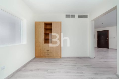 Apartamento en Jumeirah Lake Towers, Dubai, 1 dormitorio, 86 m², № 23381 - foto 2