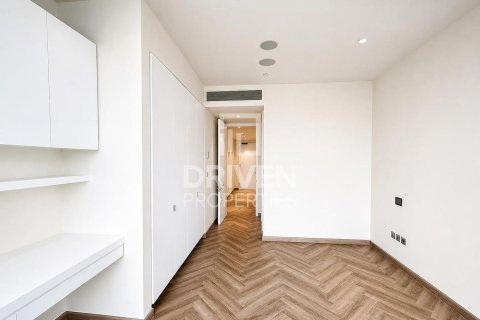 Apartment in Downtown Dubai (Downtown Burj Dubai), Dubai 2 bedrooms, 175.31 sq.m. № 140226 - photo 13