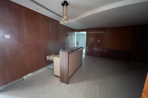 Oficina en Al Quoz Industrial Area, Al Quoz, Dubai, 7000 m², № 534 - foto 7
