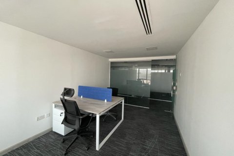 Oficina en Al Quoz Industrial Area, Al Quoz, Dubai, 7000 m², № 534 - foto 10