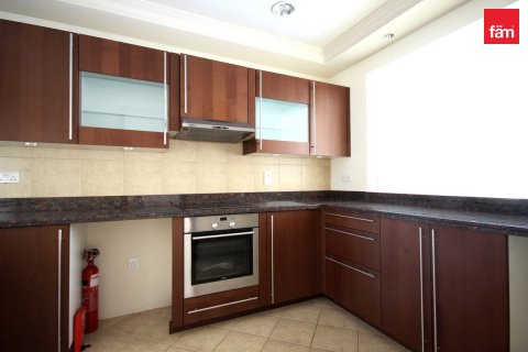 Appartement à Palm Jumeirah, Dubai, 1 chambre, 121.3 m², № 123146 - photo 6