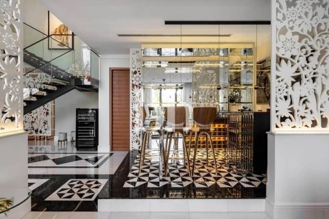 Villa à Jumeirah Islands, Dubai, 6 chambres, 923 m², № 58730 - photo 15