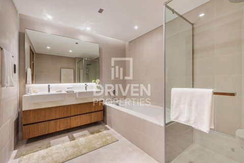 Apartment in Al Wasl, Dubai 3 bedrooms, 183.48 sq.m. № 137051 - photo 22