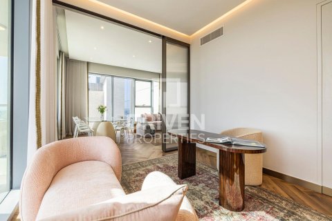 Apartment in Al Wasl, Dubai 3 bedrooms, 183.48 sq.m. № 137051 - photo 13