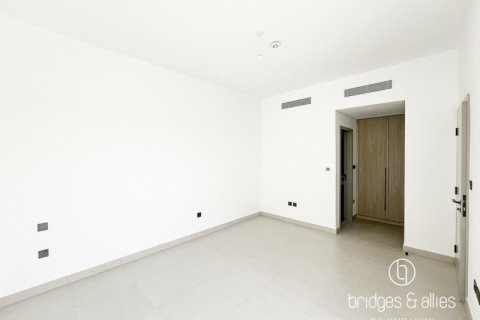 Villa in Tilal Al Ghaf, Dubai 4 bedrooms, 311 sq.m. № 132982 - photo 15