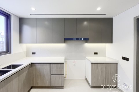 Villa in Tilal Al Ghaf, Dubai 4 bedrooms, 311 sq.m. № 132982 - photo 5