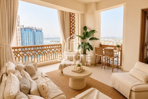 Apartment in Marina Residences, Palm Jumeirah, Dubai 2 bedrooms, 165 sq.m. № 124950 - photo 16