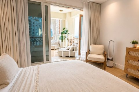 Apartment in Marina Residences, Palm Jumeirah, Dubai 2 bedrooms, 165 sq.m. № 124950 - photo 13