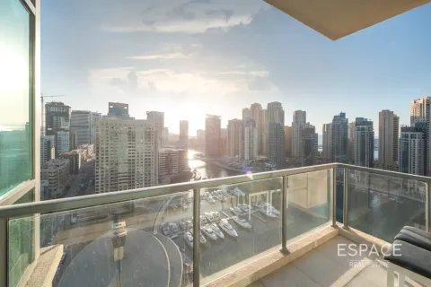 Apartment in Dubai Marina, Dubai 2 bedrooms, 121 sq.m. № 62146 - photo 1